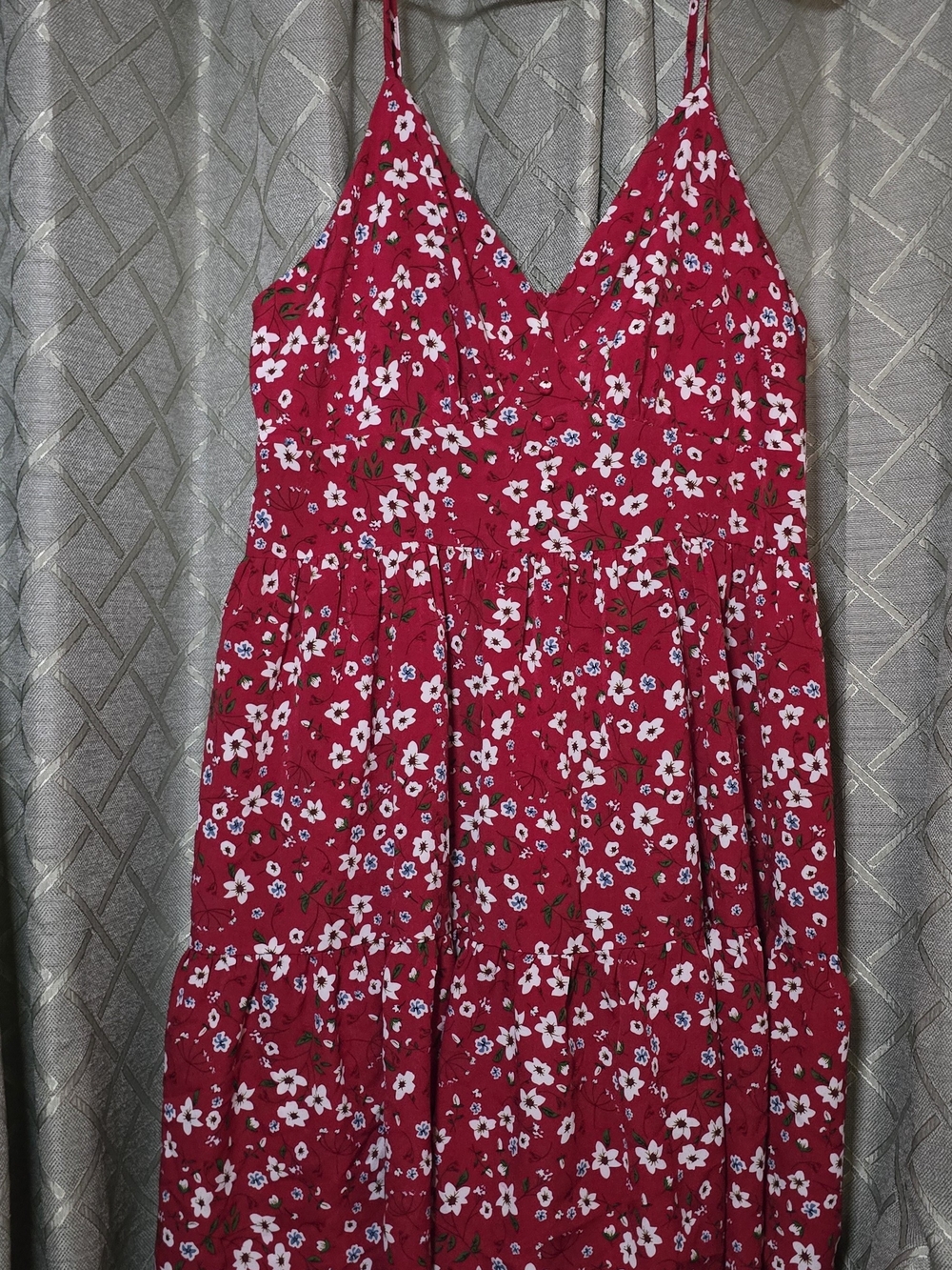 SHEIN Red Floral V-Neck Spaghetti Strap Midi Dress